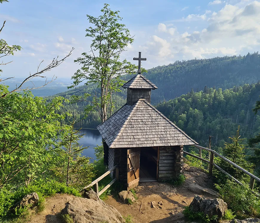 Blick zum Rachelsee von der Rachelkapelle