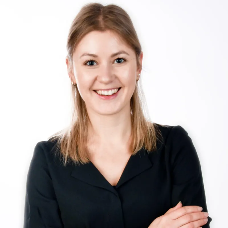 Mitarbeiterin Lisa Schuster, Verwaltung in Spiegelau Lisa Schuster